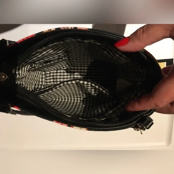 Handbag - Picture 7 of 8